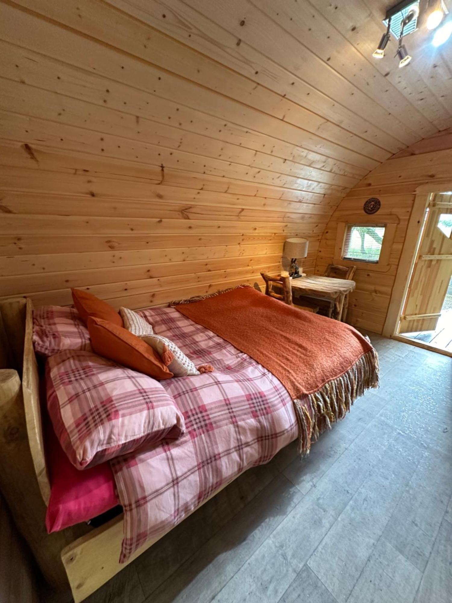 Апартаменти Glamping Life Retreat Nantmel Екстер'єр фото