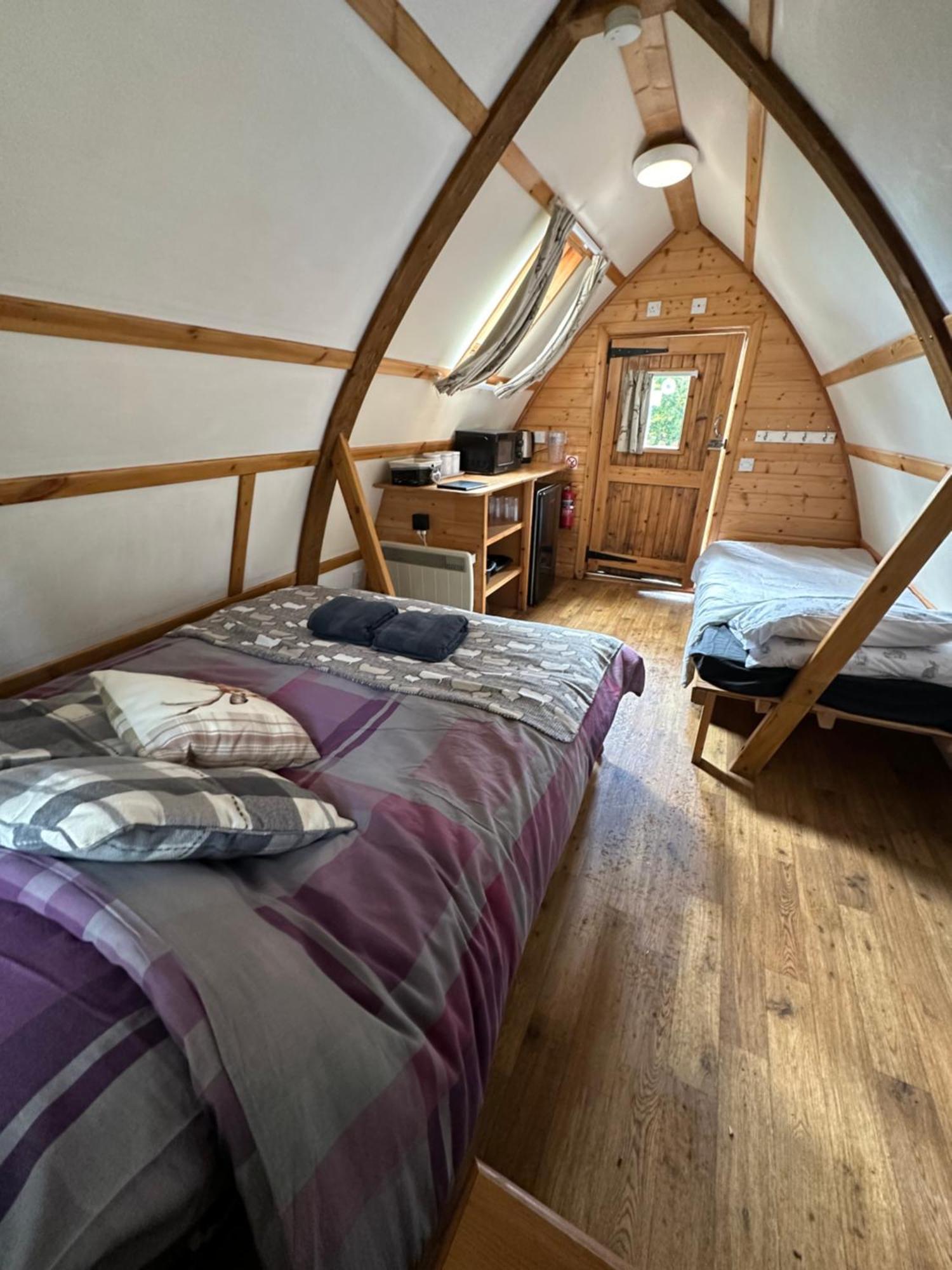 Апартаменти Glamping Life Retreat Nantmel Екстер'єр фото